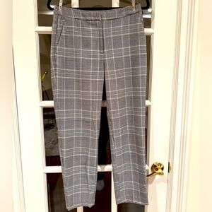 H&M Plaid Cropped Women’s Pants - Size 4